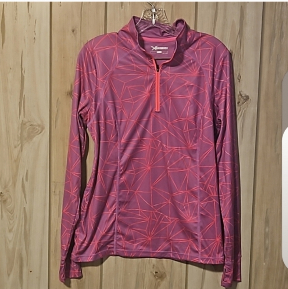 Xersion Women's Pink Geometric Long Sleeve Top